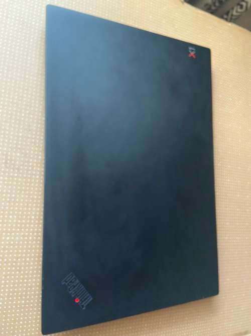 WARRANTED LENOVO X1 CARBON(THINKPAD)*i7-8565U*1.80GHZ*16 GB RAM*512 GB SSD*GOOD CONDITION *WIND 10